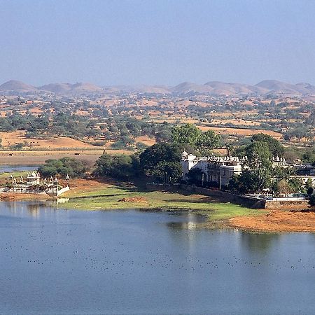 فندق أوداي بيلاز دانجاربور-بالاس Dungarpur المظهر الخارجي الصورة